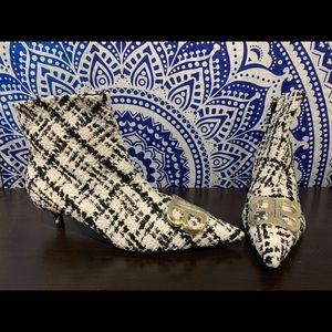 Balenciaga  BB ankle boots